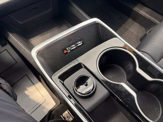 New 2027 Chevrolet Equinox LT w/ Convenience Package II FWD image 22