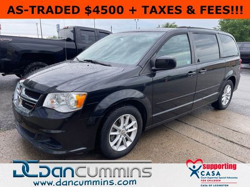 Used 2016 Dodge Grand Caravan SXT FWD image 1