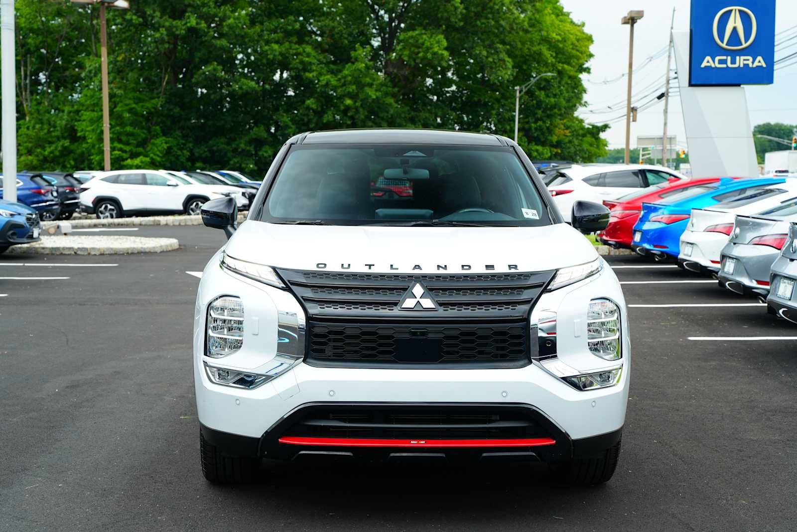 Used 2023 Mitsubishi Outlander Ralliart AWD/4WD image 2