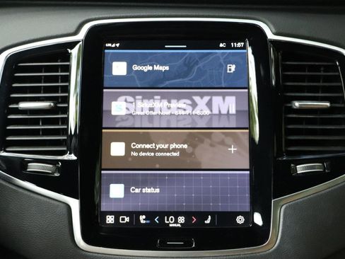 Used 2023 Volvo XC90 T8 Ultimate AWD/4WD image 31