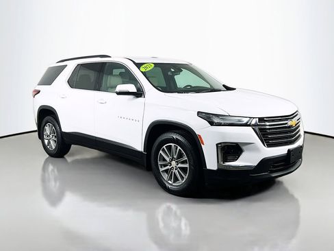 Used 2023 Chevrolet Traverse LT AWD/4WD image 3