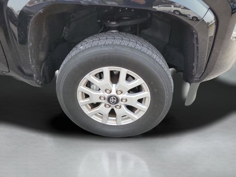 Used 2024 Toyota Tacoma SR5 w/ SR5 Upgrade Package image 26