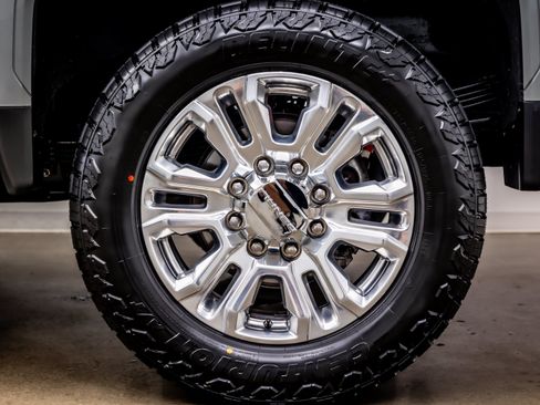 Used 2024 GMC Sierra 2500 Denali w/ Technology Package AWD/4WD image 36