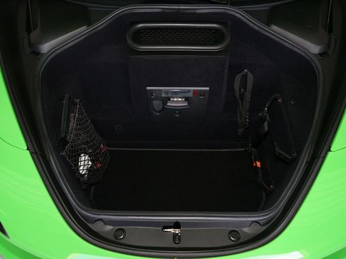 Used 2024 McLaren 750S RWD image 37