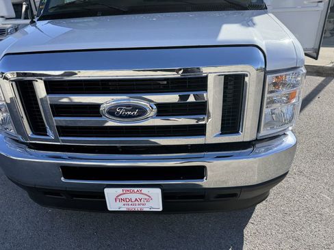 Used 2024 Ford E-350 and Econoline 350 Super Duty w/ Motorhome Prep Package image 35
