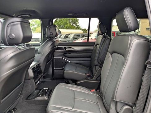 New 2026 Jeep Grand Wagoneer L 2WD image 15