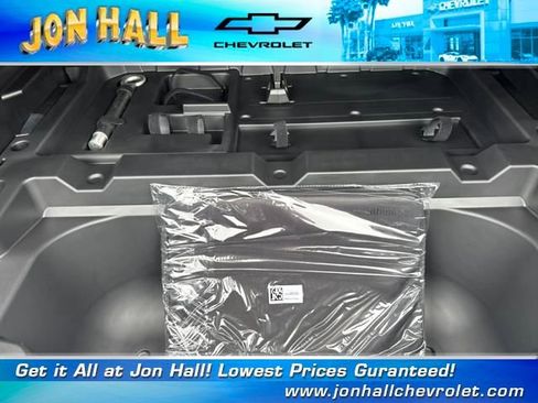 New 2025 Chevrolet Equinox EV RS image 12