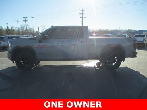 Certified 2024 GMC Sierra 2500 AT4 w/ AT4 Premium Plus Package image 11