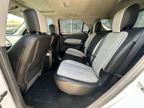 Used 2017 Chevrolet Equinox Premier w/ Enhanced Convenience Package FWD image 13