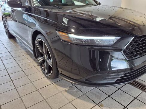 Used 2023 Honda Accord Sport image 21