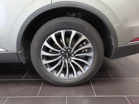 Used 2023 Lincoln Aviator Reserve image 16