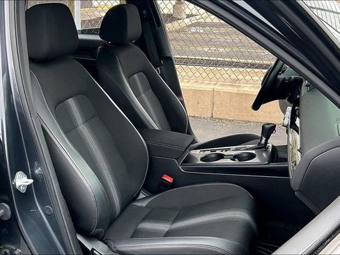 Used 2023 Honda Civic Sport image 6