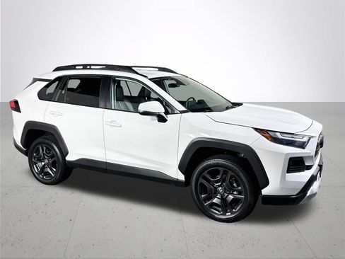 Used 2024 Toyota RAV4 Adventure AWD/4WD image 4