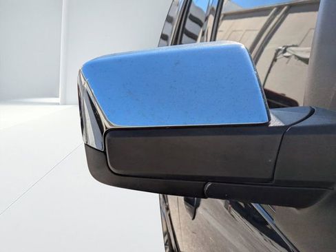 Used 2016 Ford Expedition Platinum image 10