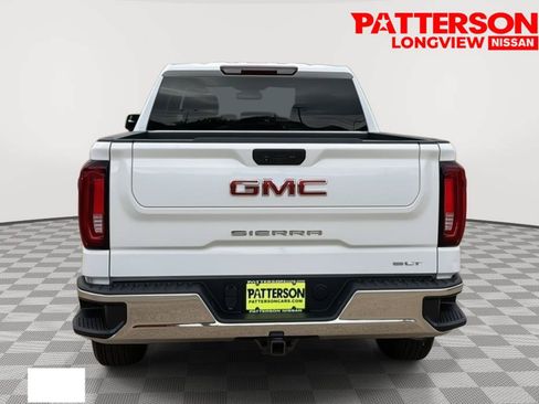 Used 2022 GMC Sierra 1500 SLT AWD/4WD image 3