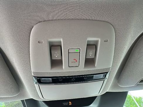 Used 2025 Nissan Murano SL AWD/4WD image 21