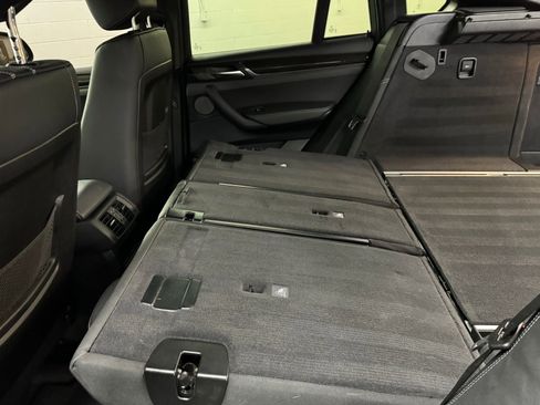 Used 2017 BMW X4 M40i image 28