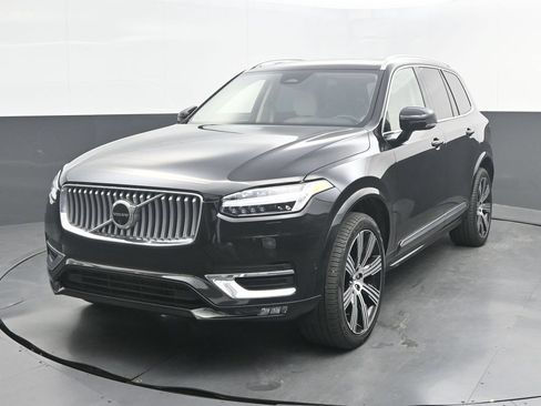 Certified 2024 Volvo XC90 B6 Plus w/ Protection Package Premier AWD/4WD image 1