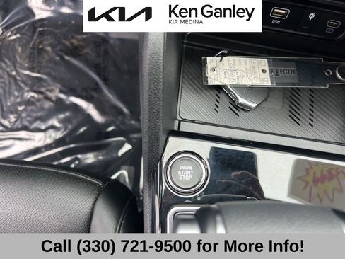 Certified 2025 Kia Sportage EX w/ Premium Package image 36
