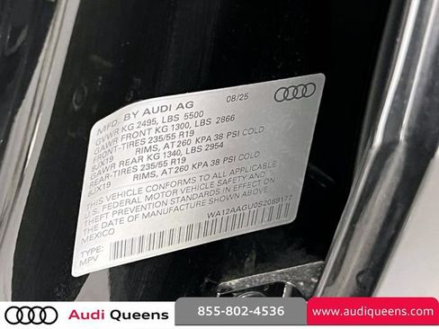 Used 2025 Audi Q5 Premium Plus w/ Premium Plus AWD/4WD image 18