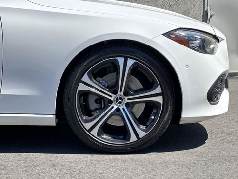 Used 2022 Mercedes-Benz C 300 Sedan w/ Exclusive Trim Package image 10