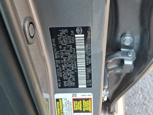 Used 2026 Toyota Camry SE w/ Convenience Package FWD image 28