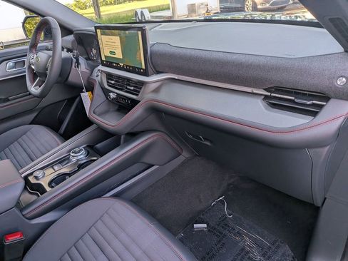New 2026 Ford Explorer ST-Line w/ ST-Line Street Pack AWD/4WD image 25