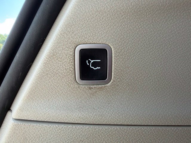 Used 2019 Chrysler Pacifica Limited FWD image 22