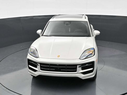 New 2026 Porsche Cayenne AWD/4WD image 36