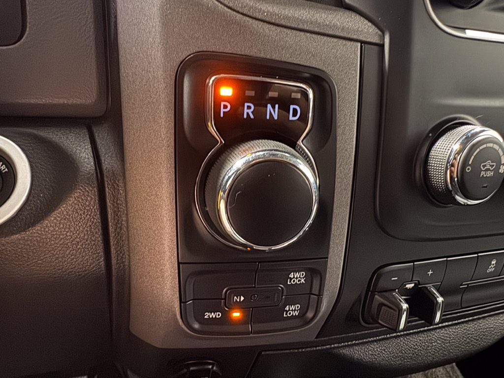 Used 2018 RAM 1500 Express w/ Express Value Package AWD/4WD image 35