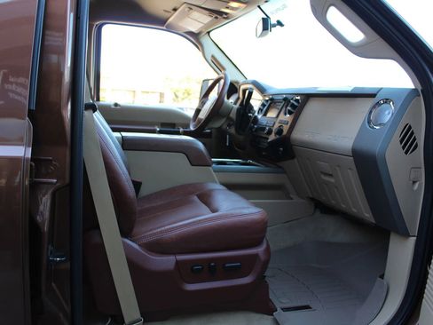 Used 2011 Ford F350 King Ranch w/ FX4 Off Road Pkg image 10