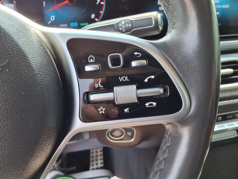 Used 2020 Mercedes-Benz GLS 580 4MATIC image 17