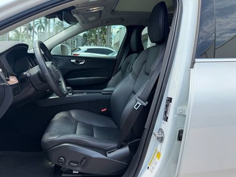 Certified 2023 Volvo XC60 B5 Plus w/ Protection Package Premier FWD image 12