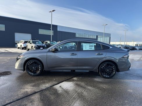 New 2026 Nissan Sentra SR image 6