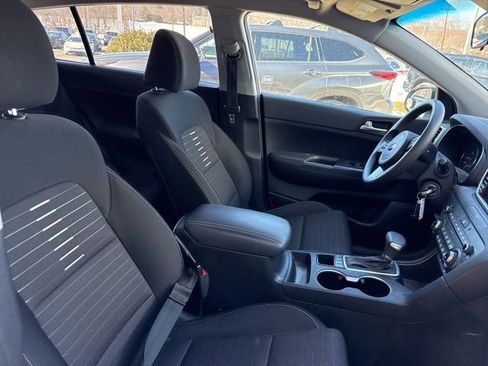 Used 2021 Kia Sportage LX w/ LX AWD Popular Package image 31