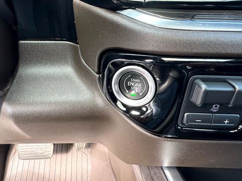 Used 2024 Chevrolet Silverado 1500 LTZ w/ LTZ Premium Package image 29