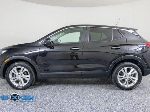 Used 2022 Buick Encore GX Preferred w/ Cold Weather Comfort Package AWD/4WD image 4