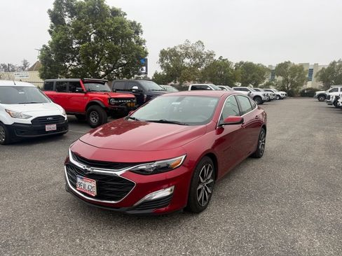 Used 2021 Chevrolet Malibu RS w/ LPO, Convenience Package 2 FWD image 1