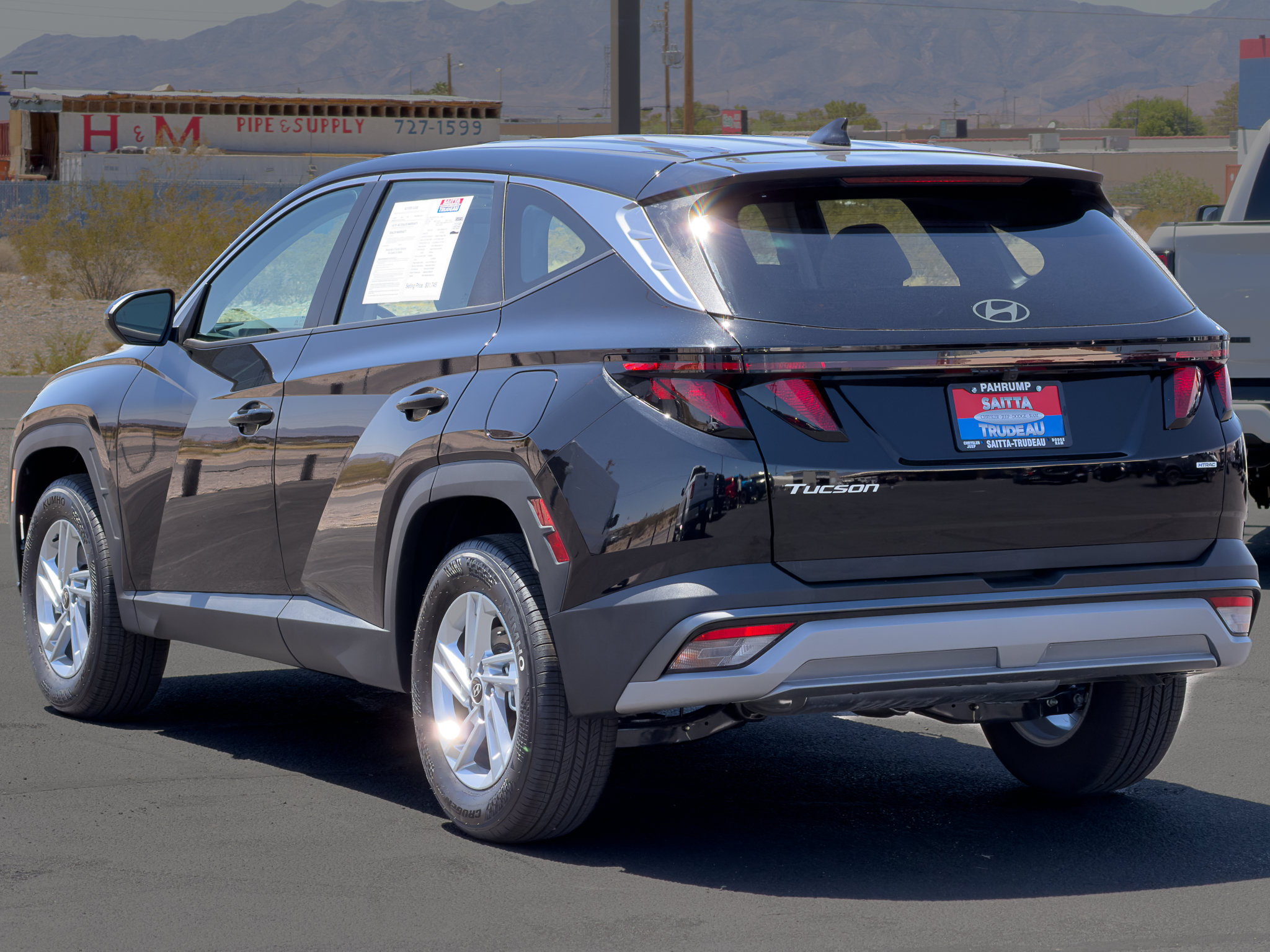 Used 2026 Hyundai Tucson SE AWD/4WD image 3