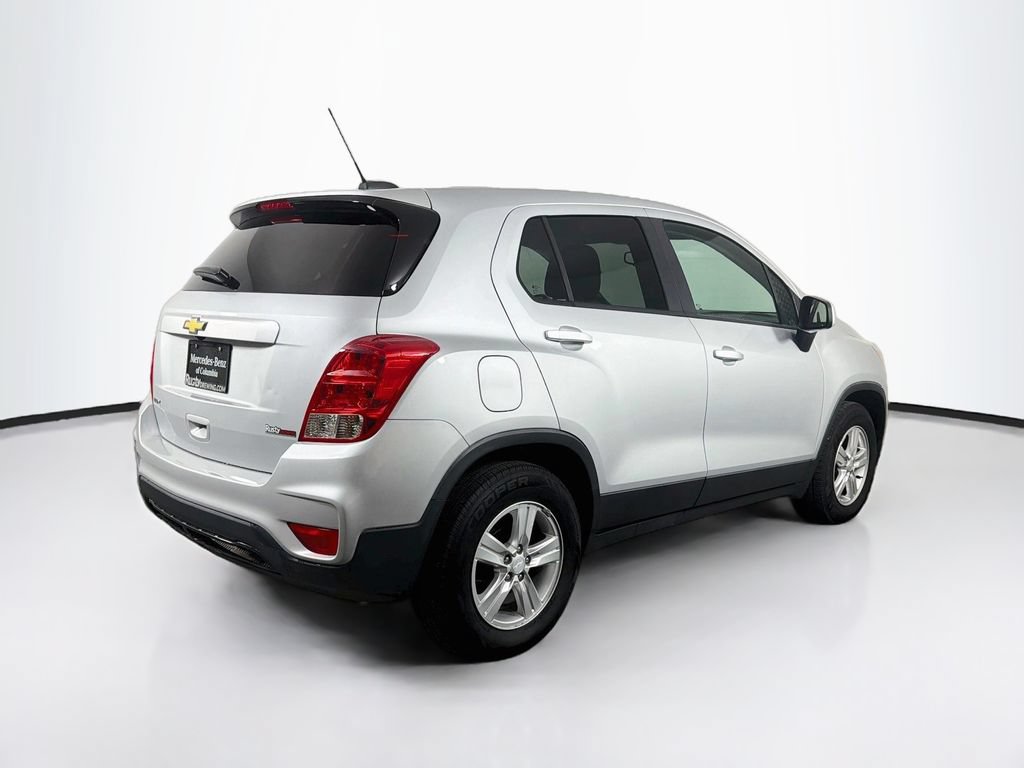 Used 2020 Chevrolet Trax LS w/ Tint and Cruise Package FWD image 7