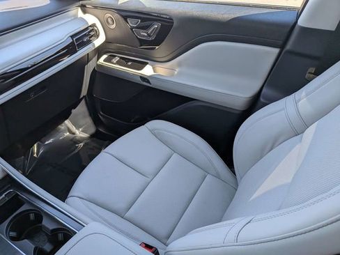 New 2026 Lincoln Aviator Reserve w/ Jet Appearance Package image 15