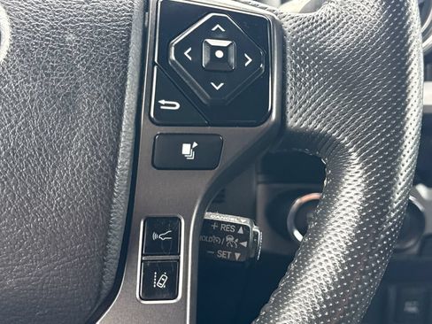 Used 2021 Toyota Tacoma TRD Sport AWD/4WD image 28
