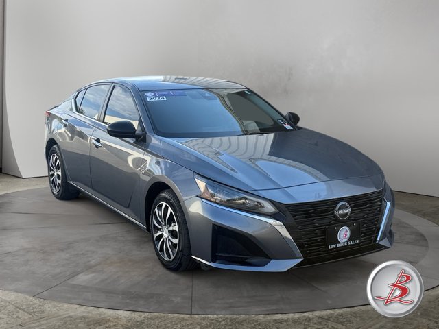 Used 2024 Nissan Altima 2.5 S FWD image 1