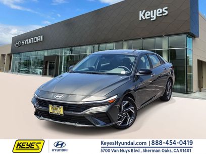 Certified 2025 Hyundai Elantra SEL