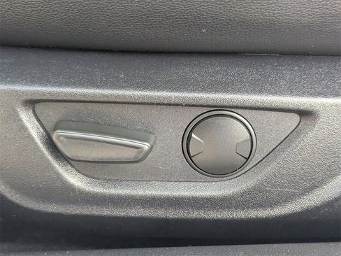 Used 2020 Ford Mustang GT Premium image 11