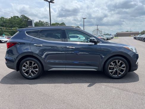 Used 2017 Hyundai Santa Fe Sport AWD/4WD image 10