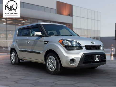 Used 2013 Kia Soul image 4