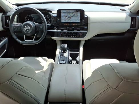 Used 2023 Nissan Pathfinder SL w/ SL Premium Package AWD/4WD image 24