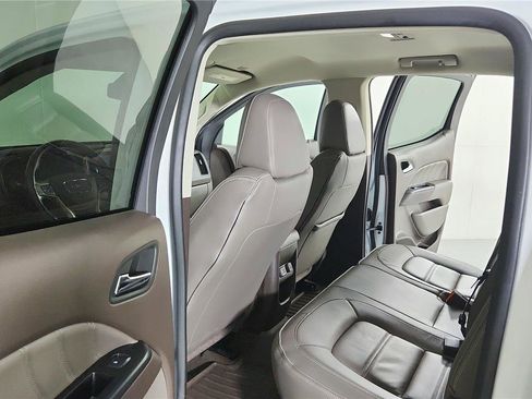 Used 2022 GMC Canyon Denali AWD/4WD image 17