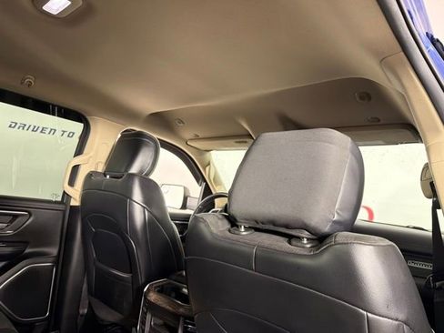 Used 2019 RAM 1500 Laramie RWD image 18